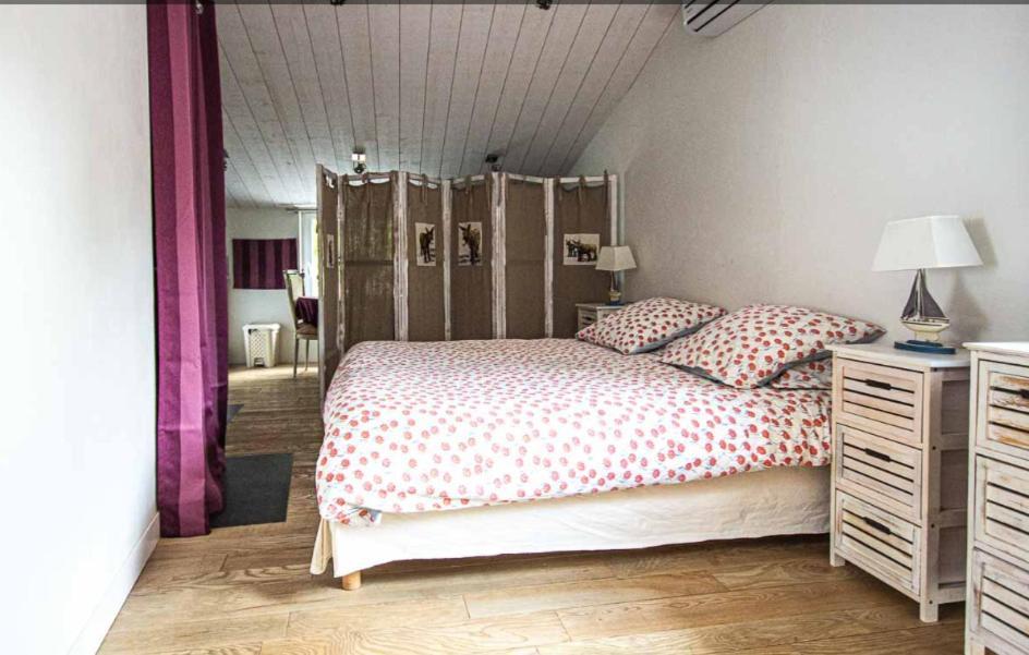 La Maison Du Canal De Rompsay - 5 Min De La Rochelle Bed and Breakfast Périgny Esterno foto